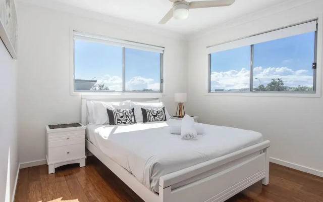 Coastal Charm on Casuarina Way