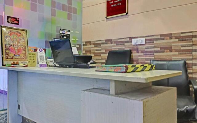 FabExpress Hamlet's Stay