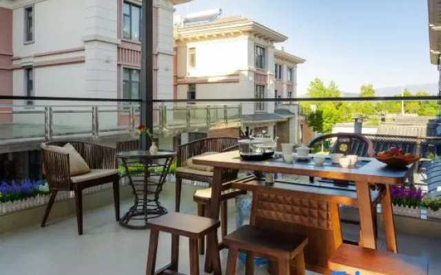 Yunguiqipan · Cloudfall Hot Springs Designer Boutique Stay (Tengyue Ancient Town Yanhu Park) – Restaurant – Baoshan