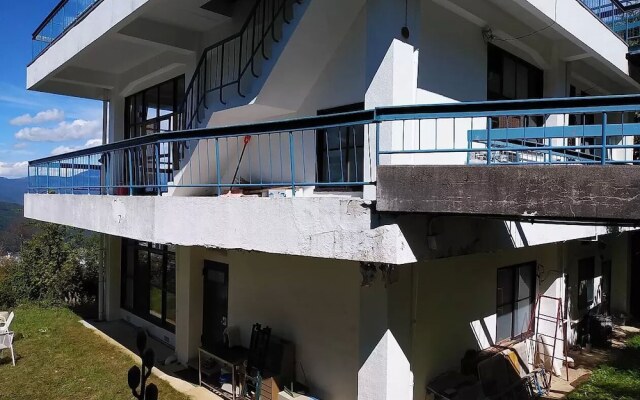 Tsuetsukitoge Zekkei no Yado