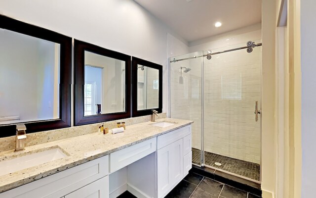 729 Penn Street Home