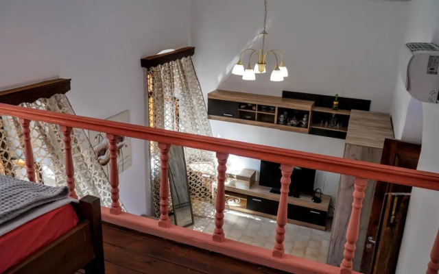 Armonia House