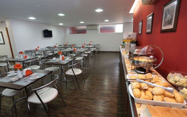 Golden Tower Express Araraquara by Fênix Hotéis