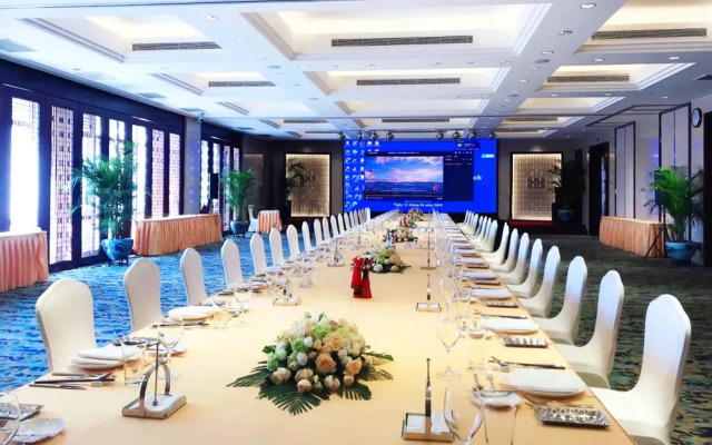 Howard Johnson Tropical Garden Plaza Kunming