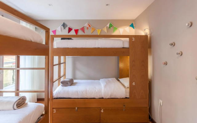 Being Porto Hostel