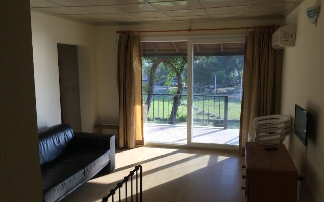 Rainbow Bay Ozdere Beach Hotel