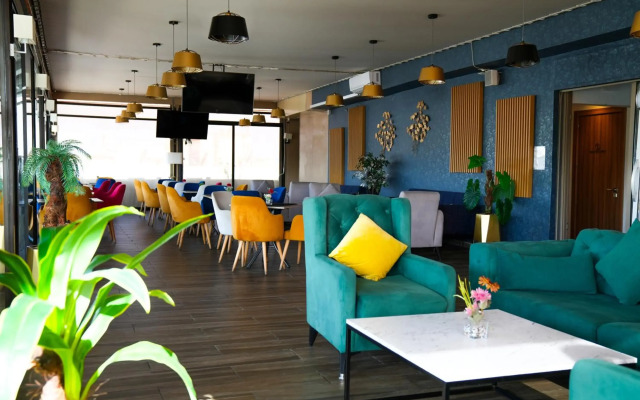 First Suites Hôtel