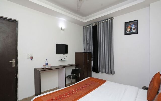 OYO 11392 The Hotel Grand Hospitality