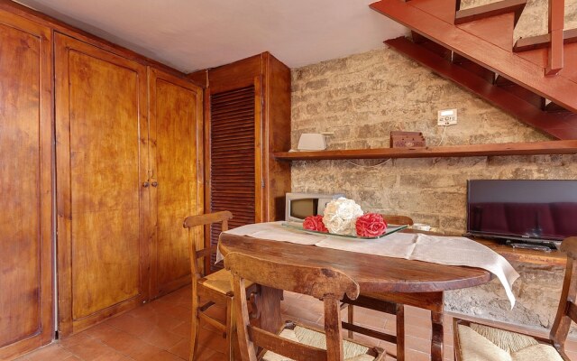 Ponte Vecchio Suite by Home Sharing