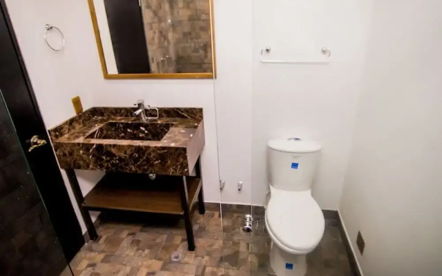 Park Lleras 11br Pool Jacuzzi