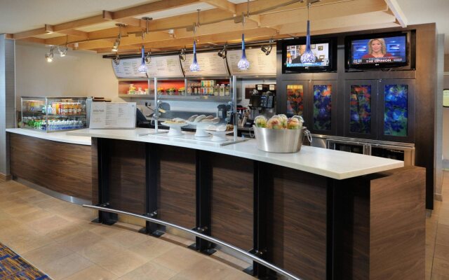Courtyard by Marriott Dallas Plano in Legacy Park