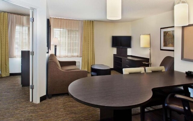 Sonesta Simply Suites Las Vegas Convention Center