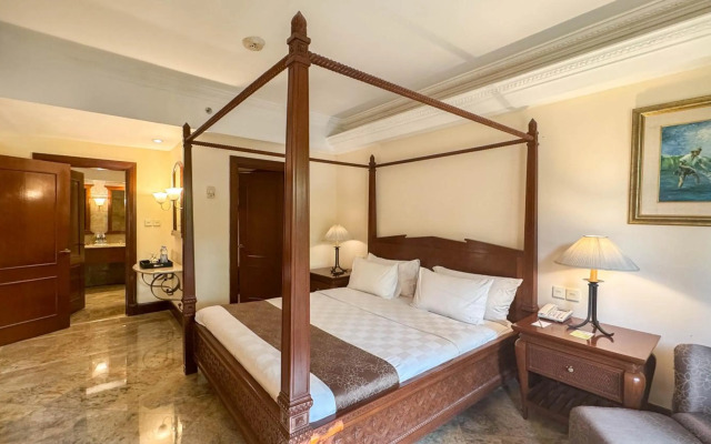 Lorin Solo Hotel