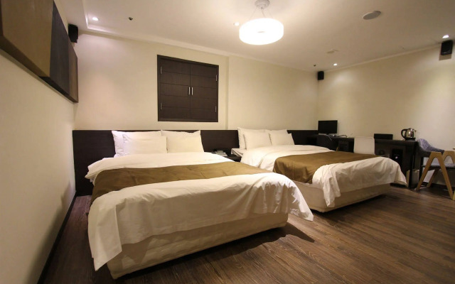 Nox Boutique Hotel