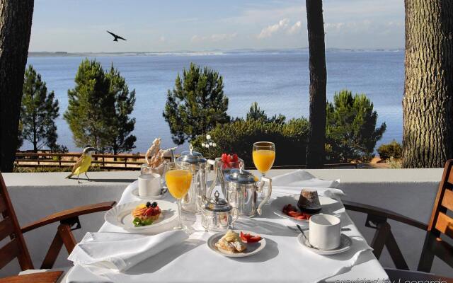 Hotel del Lago Golf & Art Resort