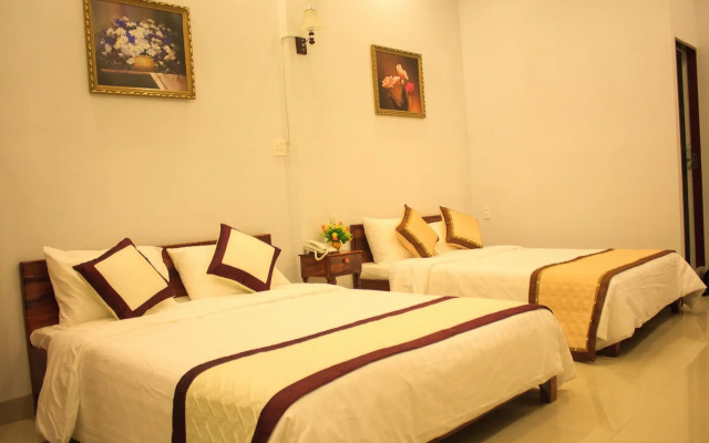 Mai Tra Hotel