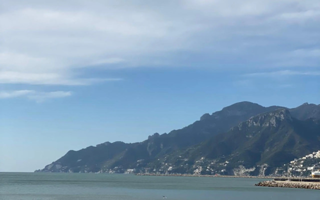 Mareluna Penthouse - Luxury Suites