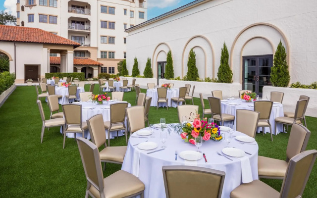 The Alfond Inn