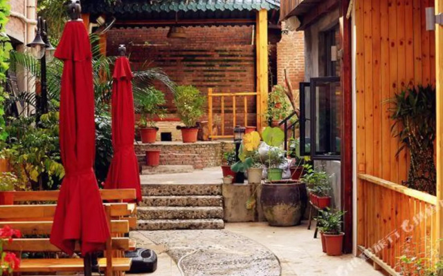 Shenzhen Busy Boss Boutique Inn