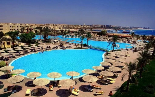 Tia Heights Makadi Bay (Formerly Le Meridien Makadi Bay)