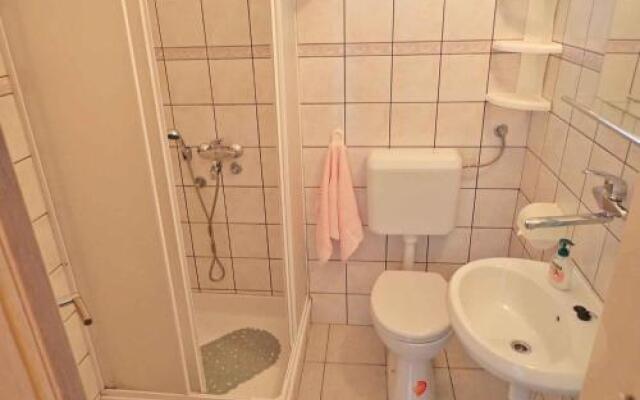 Apartment In Baric Draga