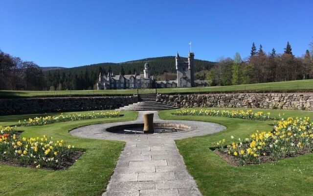 Oakbank - Comfort in the Glens!