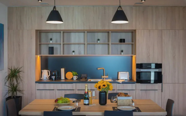 BJ81 Suite Hotel
