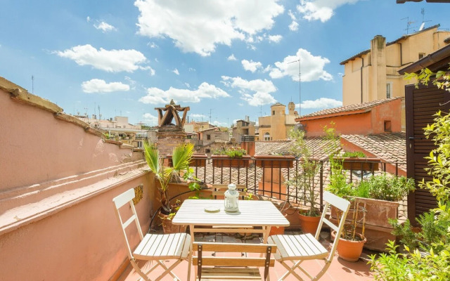 Paolina Terrace Apartment