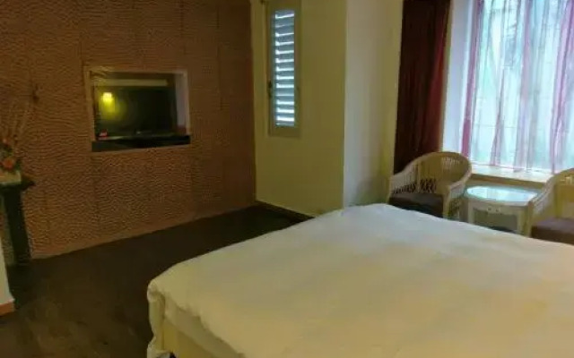 Home Yah SPA Motel