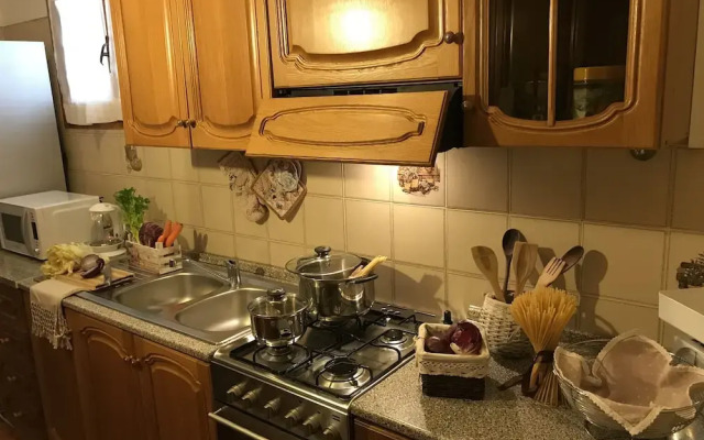 Nel quartiere a casa di Silvia