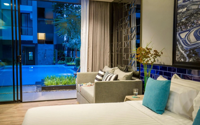 The Crystal Hotel Buriram