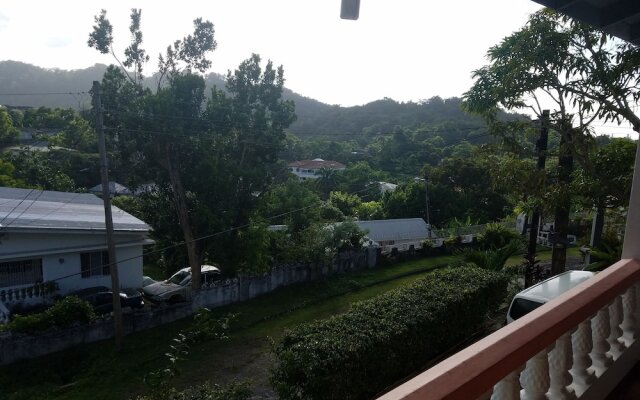 The Cozy Family Inn Guesthouse