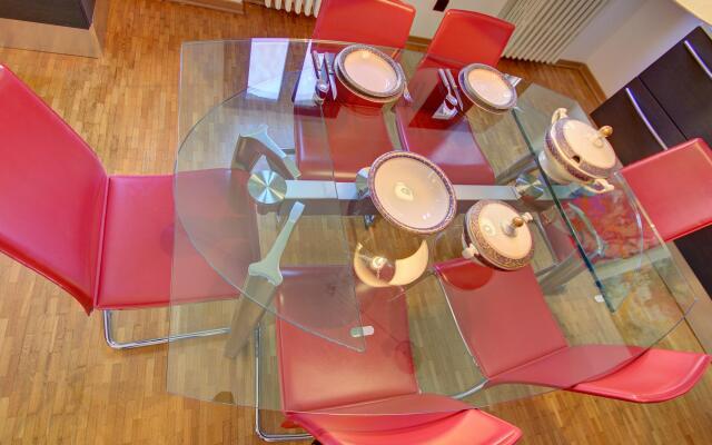 Sunny Canalview 4Pax, Wifi, Aircond