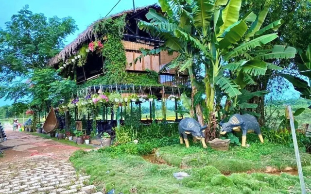 Thanh Chiem Village