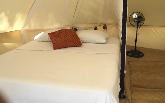 Playa Las Palmas Glamping Tulum