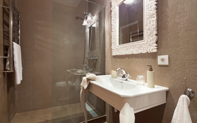 Catalunya Palace Apartment