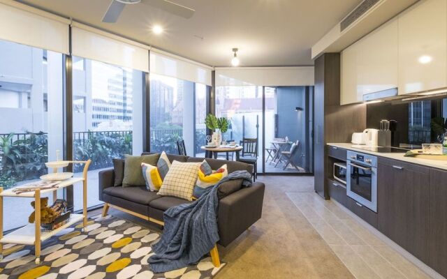 Homely Apartment at CBD Queen St