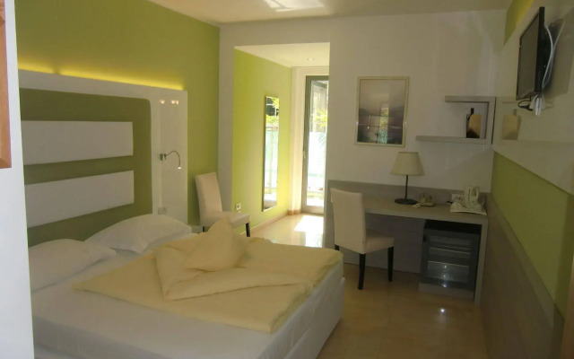 Beach Hotel Du Lac