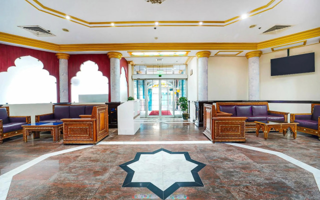 OYO 120 Concord International Hotel