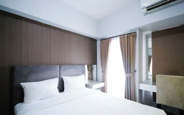 Homey and Simple Studio at Tanglin Supermall Mansion Apartment