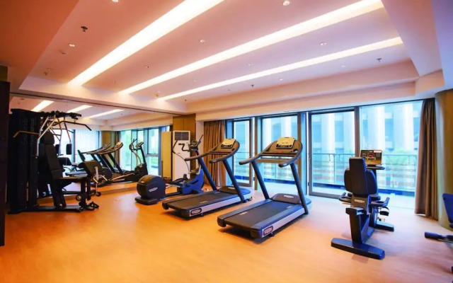 Huafa Exhibition Executive Aparthotel