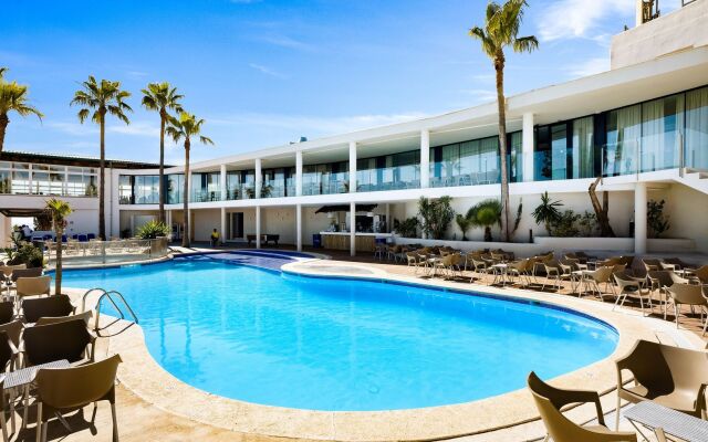 Flipflop Cala Mandía Hotel