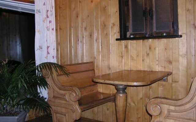 Ancestral Knowlton B&B