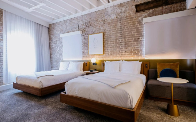 ONE11 Hotel