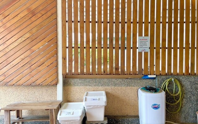 Small Ryukyu Loju sunrise Inn