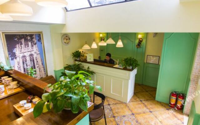 Hangzhou Yueshu Homestay (Xihu Zhejiang University)