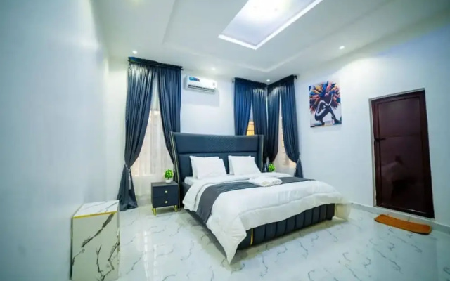 Evanluck Luxury Homes