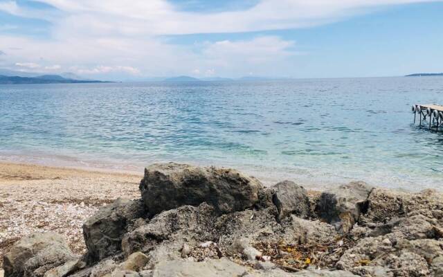 Glyfa Beach Villas