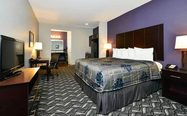 Belmont Inn and Suites
