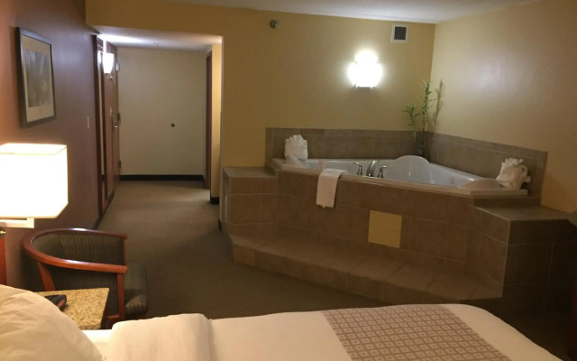 Canad Inns Destination Center Grand Forks